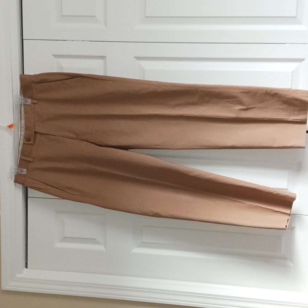 Haggar Khaki pants Size 32×30